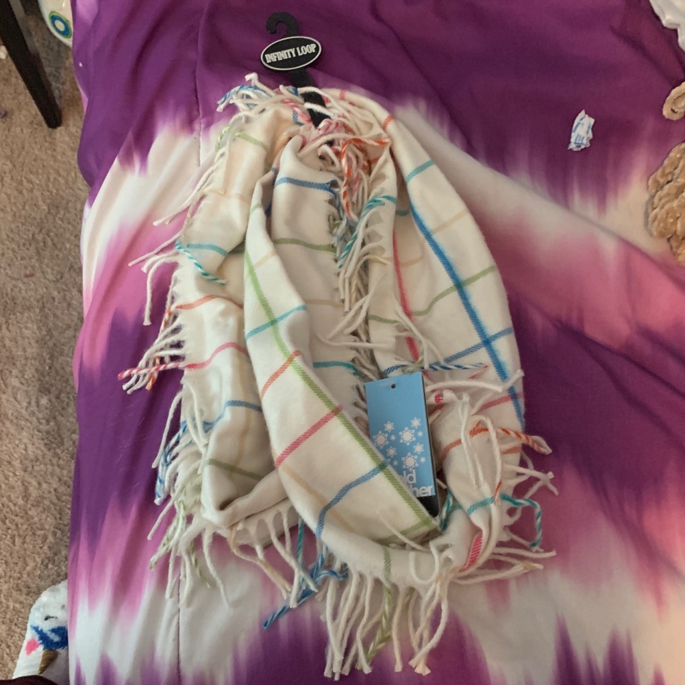 A Infinity Scarf